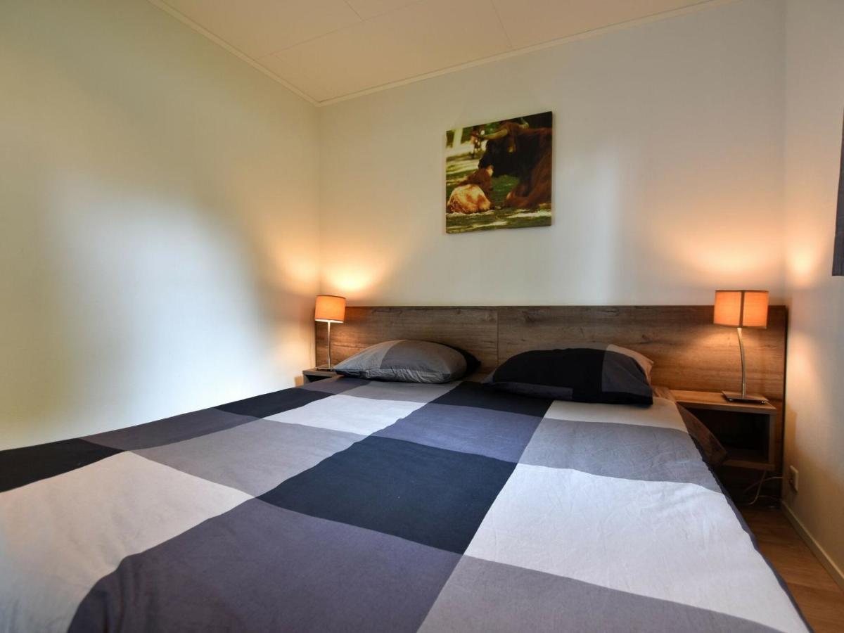 Spacious Chalet In Wolfheze With Garden Dış mekan fotoğraf